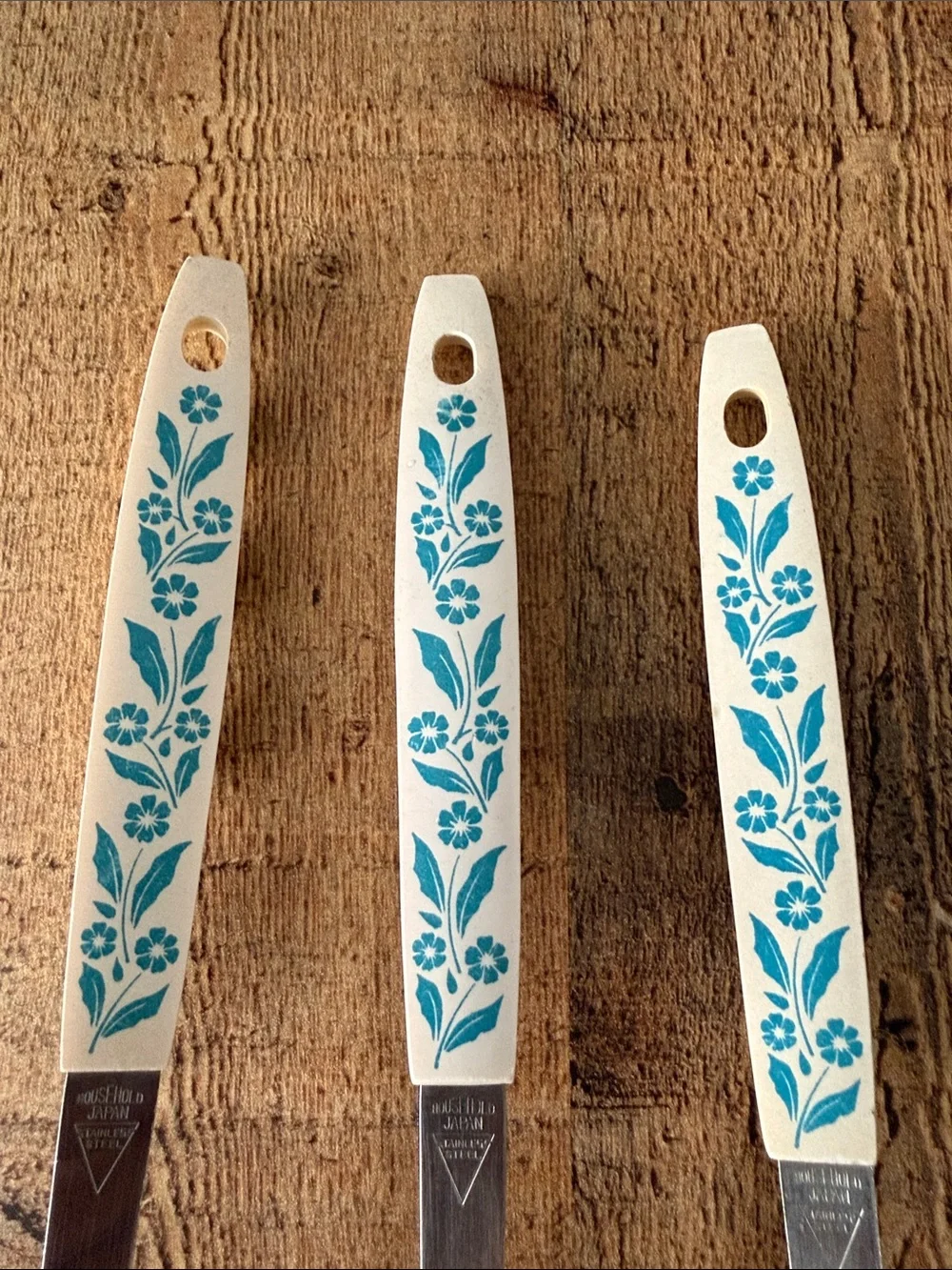 VTG Blue Cornflower Serving Itensils